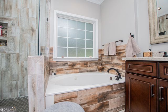 141 Jasmine Way, Villa Rica, GA 30180