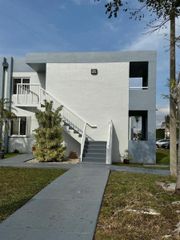 6200 SW 131st Court 201, Miami, FL 33183