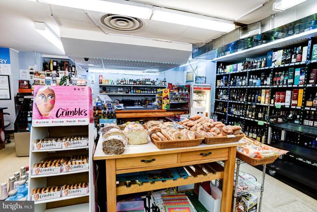 4201 CATHEDRAL AVE NW #1004E, Washington, DC 20016