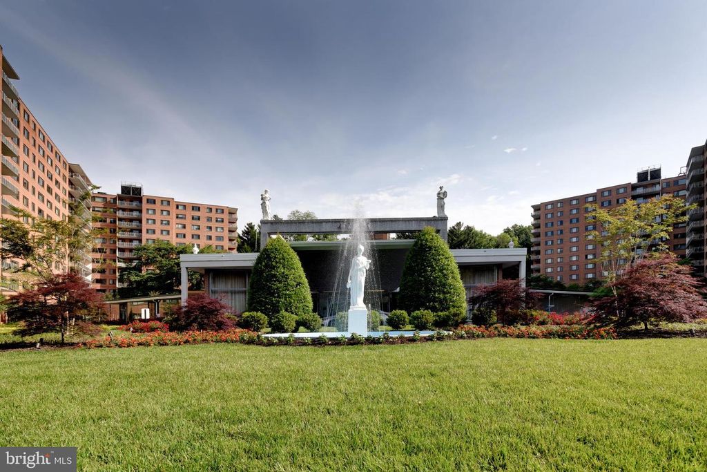 4201 CATHEDRAL AVE NW #1004E, Washington, DC 20016