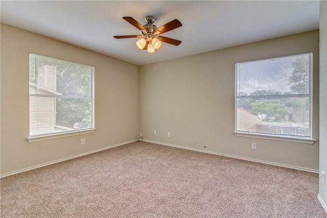 2211 Creekside LN D, Georgetown, TX 78626