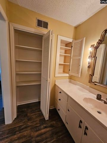 1134 Blakely Court, West Columbia, SC 29170