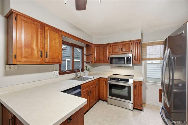 63 Garland Drive, Amherst, NY 14226