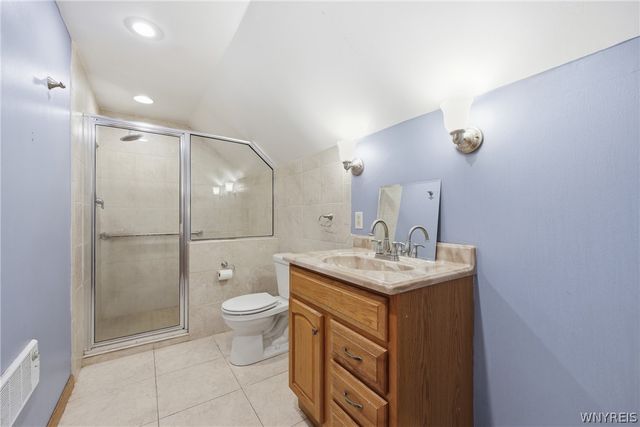 63 Garland Drive, Amherst, NY 14226