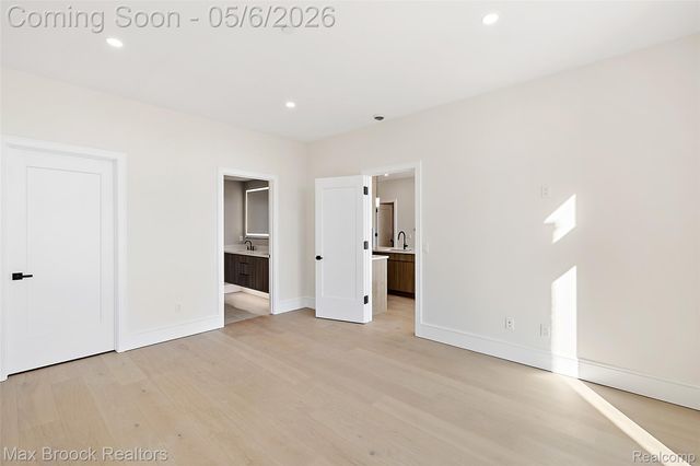 110 Austin Avenue 203, Royal Oak, MI 48067