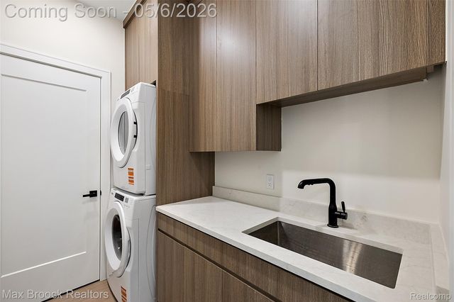 110 Austin Avenue 203, Royal Oak, MI 48067