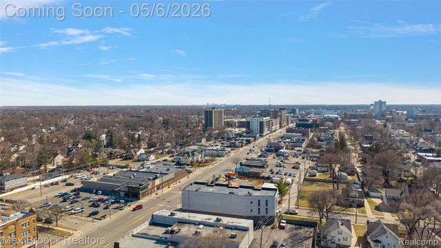 110 Austin Avenue 203, Royal Oak, MI 48067