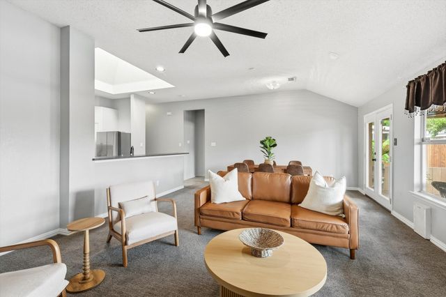 7301 Sunburst Trail, Denton, TX 76210