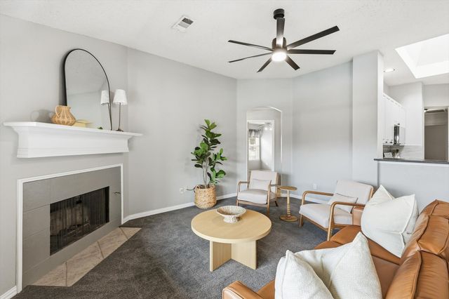 7301 Sunburst Trail, Denton, TX 76210