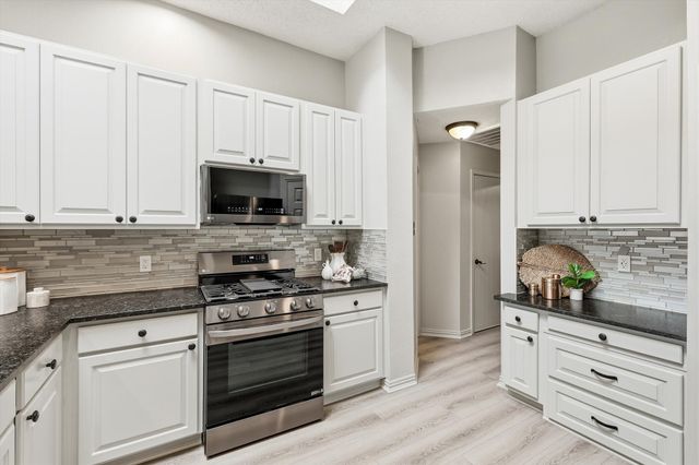 7301 Sunburst Trail, Denton, TX 76210