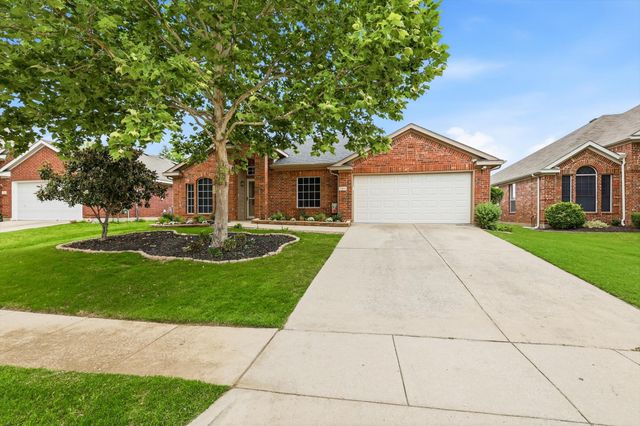7301 Sunburst Trail, Denton, TX 76210