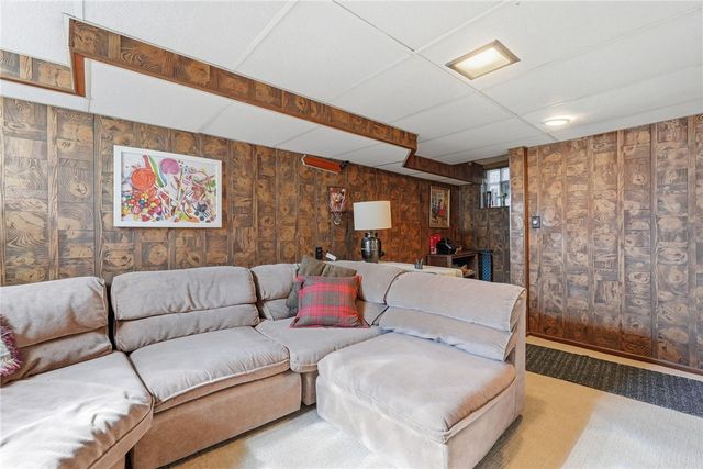 1227 Trevanion Ave, Regent Square, PA 15218