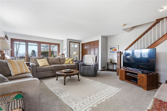 1227 Trevanion Ave, Regent Square, PA 15218