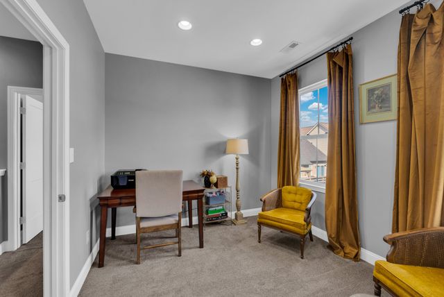 1111 Belle Pond Ave, Knoxville, TN 37932