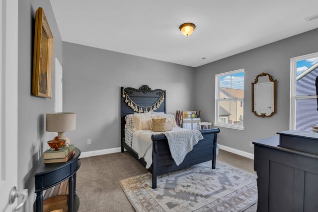 1111 Belle Pond Ave, Knoxville, TN 37932