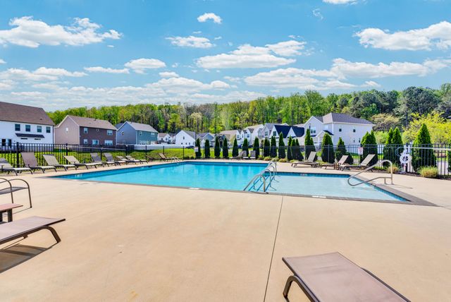 1111 Belle Pond Ave, Knoxville, TN 37932