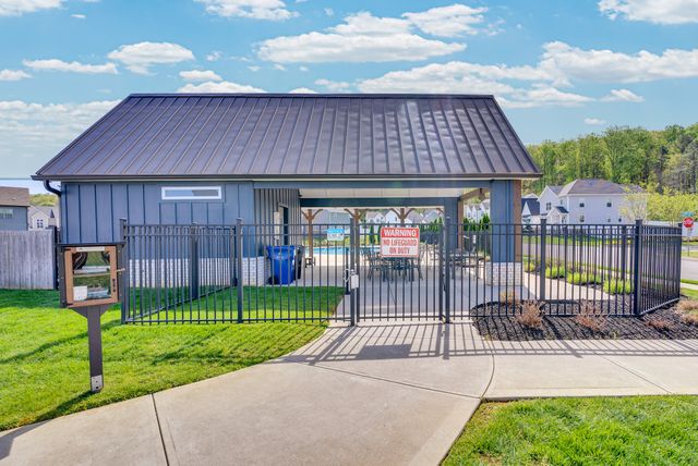 1111 Belle Pond Ave, Knoxville, TN 37932