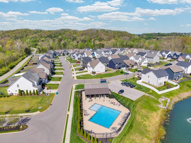 1111 Belle Pond Ave, Knoxville, TN 37932
