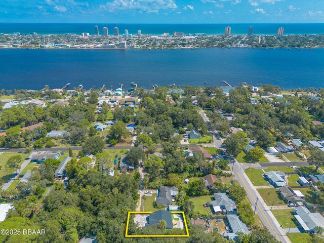 1612 Folsom Lane, Holly Hill, FL 32117
