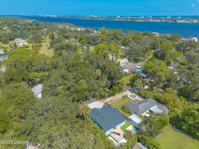 1612 Folsom Lane, Holly Hill, FL 32117