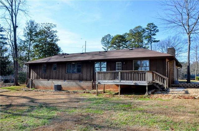 4296 Linda SW Lane, Lilburn, GA 30047