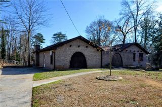 4296 Linda SW Lane, Lilburn, GA 30047