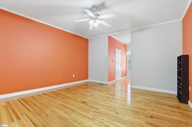 402 Ragsdale Road, Greenville, SC 29611