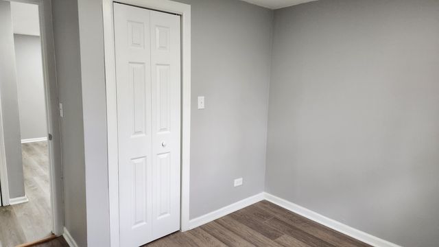 1730 Kingston Circle, Carpentersville, IL 60110
