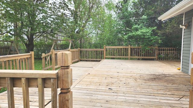 1730 Kingston Circle, Carpentersville, IL 60110