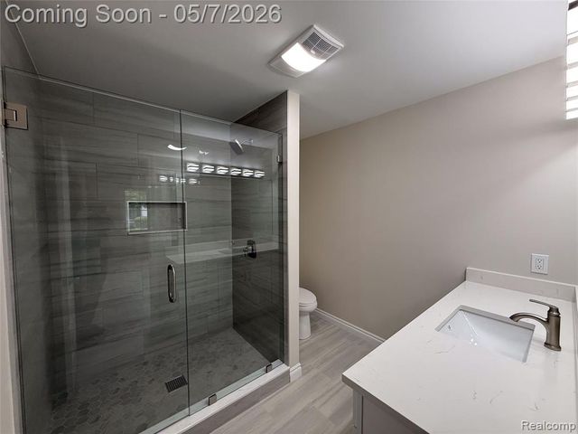 45480 Inverness Circle, Macomb, MI 48044