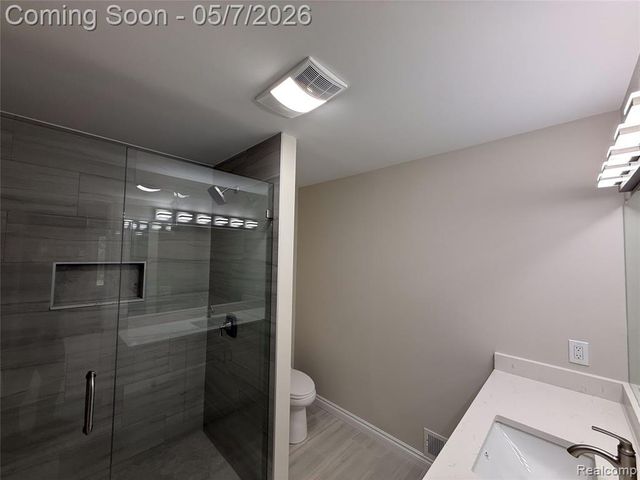 45480 Inverness Circle, Macomb, MI 48044