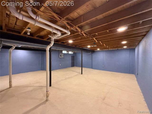 45480 Inverness Circle, Macomb, MI 48044