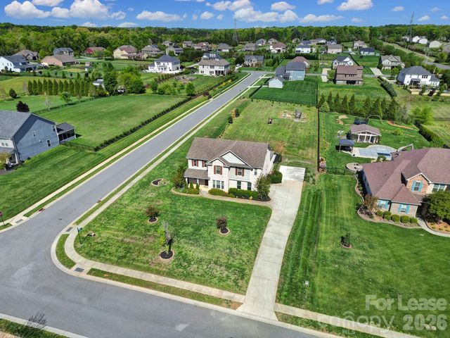 610 Blaise Court, Matthews, NC 28104