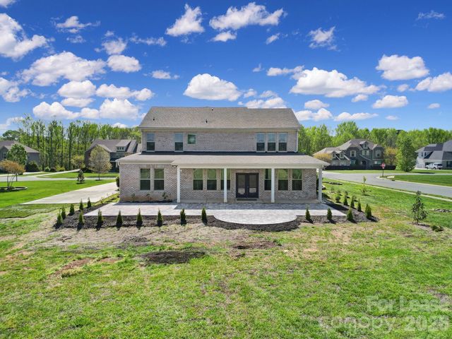 610 Blaise Court, Matthews, NC 28104