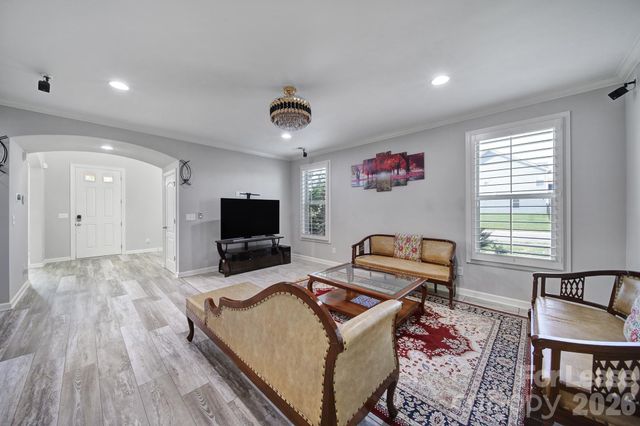 610 Blaise Court, Matthews, NC 28104