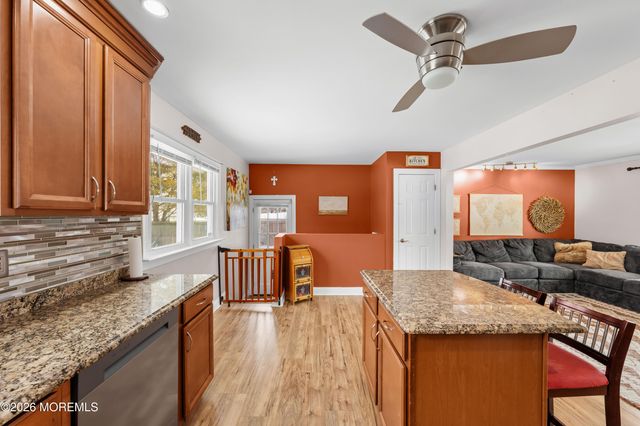 392 Suburban Drive, Toms River, NJ 08753