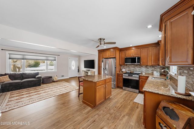 392 Suburban Drive, Toms River, NJ 08753