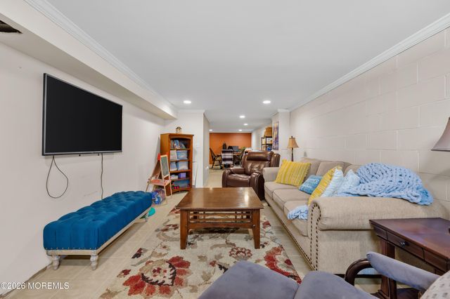 392 Suburban Drive, Toms River, NJ 08753