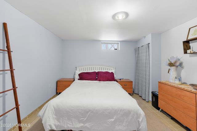 392 Suburban Drive, Toms River, NJ 08753