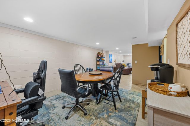 392 Suburban Drive, Toms River, NJ 08753