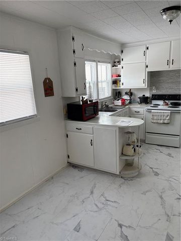 3109 Vance Street Extension, Reidsville, NC 27320