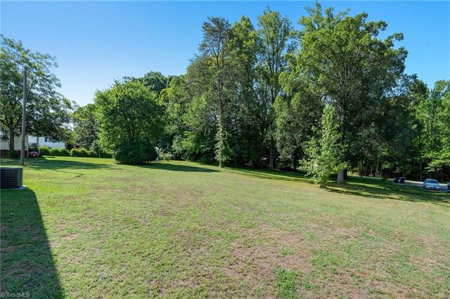 3109 Vance Street Extension, Reidsville, NC 27320