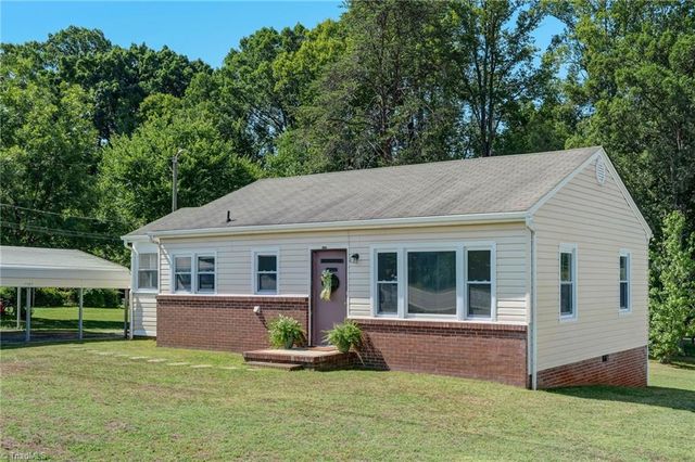 3109 Vance Street Extension, Reidsville, NC 27320