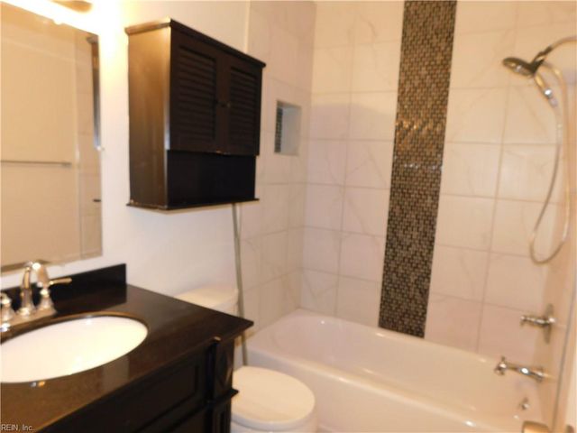 3421 Club House RD, Virginia Beach, VA 23452