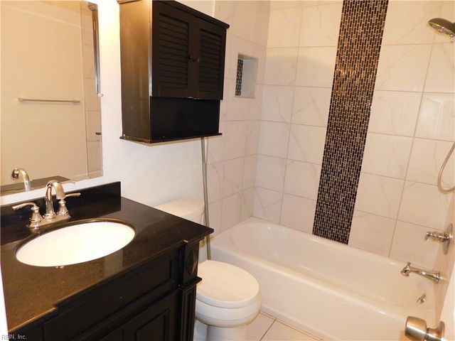 3421 Club House RD, Virginia Beach, VA 23452