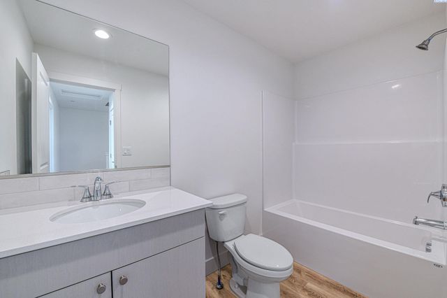 4541 Road 114, Pasco, WA 99301