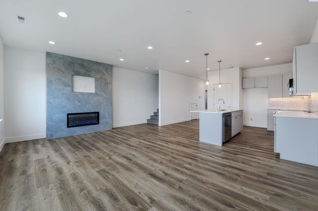 4541 Road 114, Pasco, WA 99301