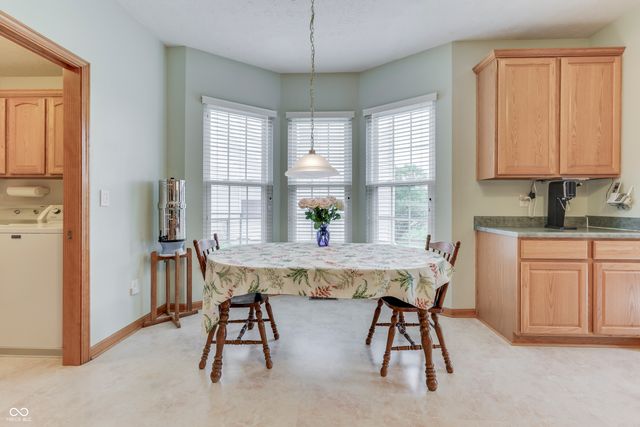 545 Georgetown Road, Greenwood, IN 46142