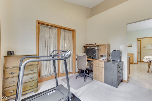 545 Georgetown Road, Greenwood, IN 46142