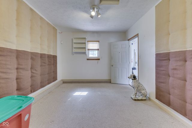 545 Georgetown Road, Greenwood, IN 46142